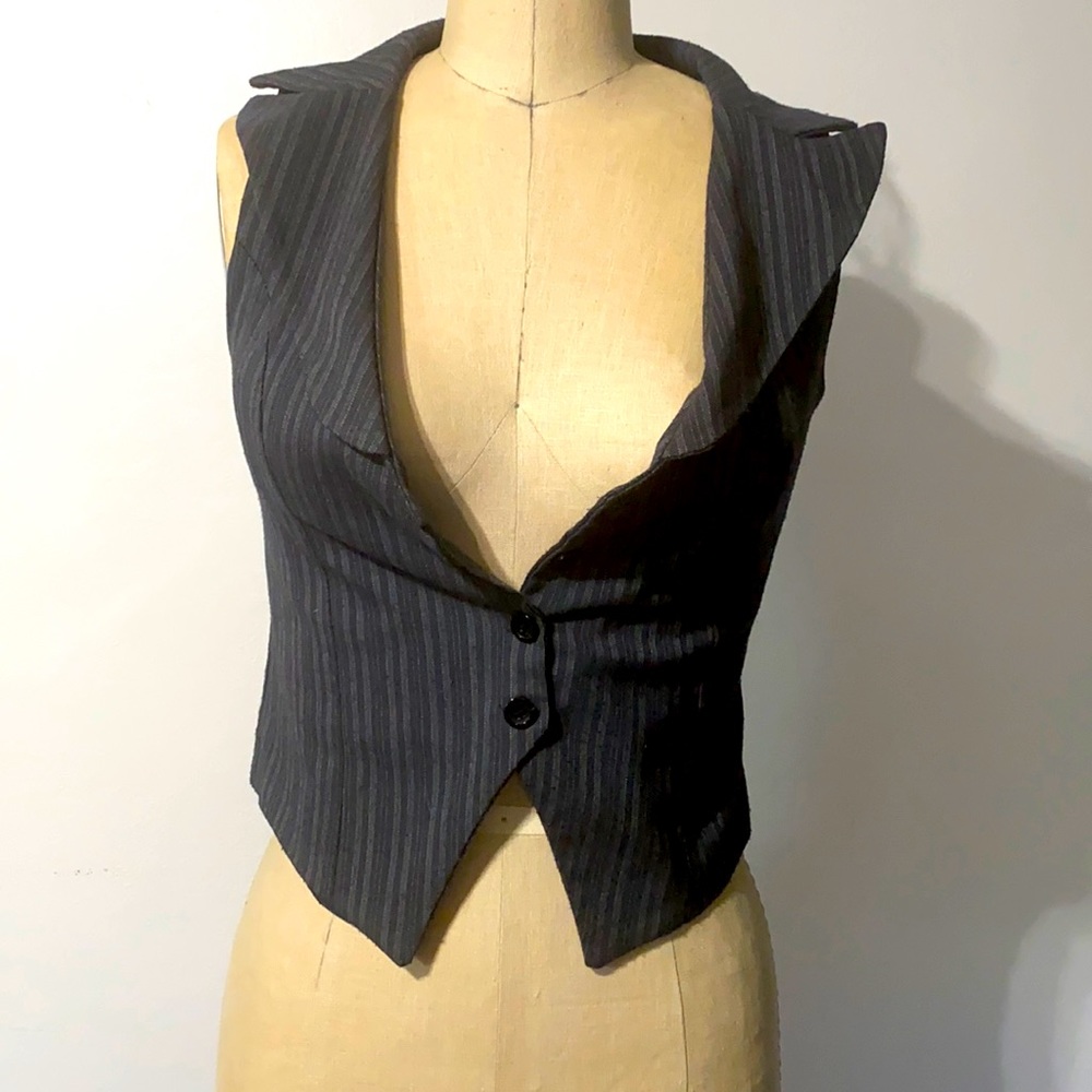 Cute stripe Vest from LF size Small